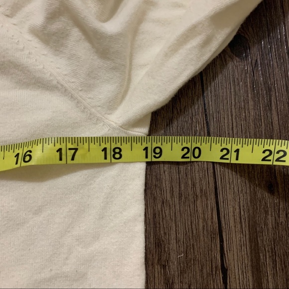 Talbots Petites Off White 3/4” Sleeve Top Size Large Petite - Picture 6 of 8